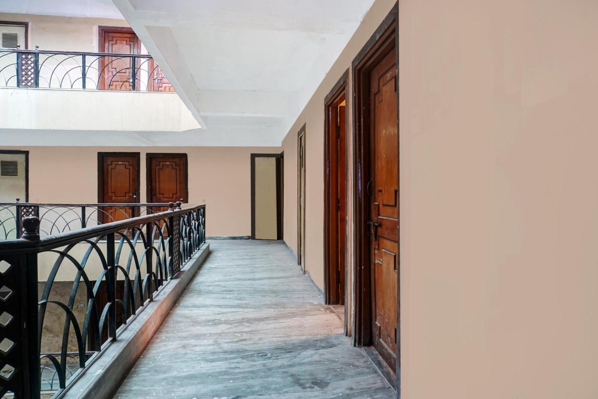 Hotel O Akash Lodge Lātūr Buitenkant foto